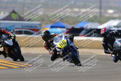 media/Oct-09-2022-SoCal Trackdays (Sun) [[95640aeeb6]]/Turn 2 (1110am)/